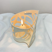 Load image into Gallery viewer, Spiral Tealight Holder
