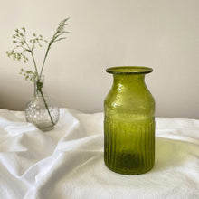Load image into Gallery viewer, Ribbed Bottle Vase - Clear